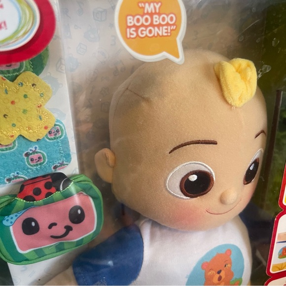 CoComelon Official Boo Boo JJ Feature Plush - Boo Boo Areas Light Up NIB - Picture 8 of 13